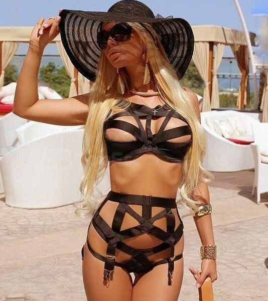 Russian independent escort available in Saint Tropez