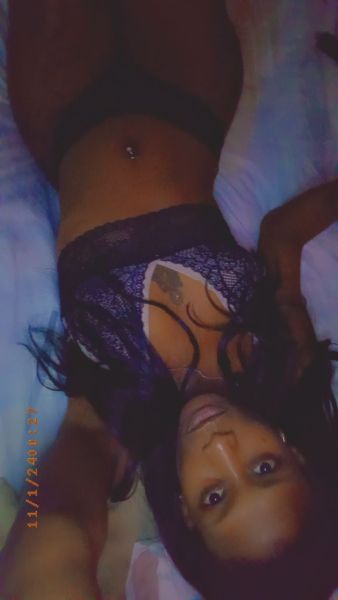 Seré tu masajista y tu dama de compañía cumpliré todos tus deceos seré tu diosa 