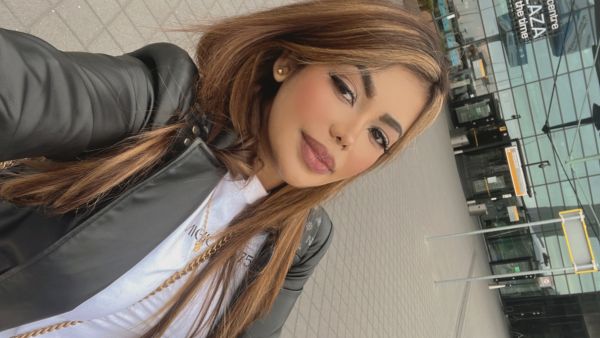 Servicio sexo oral y vaginal con preservativo ,tríos,lésbicos y atención a pareja