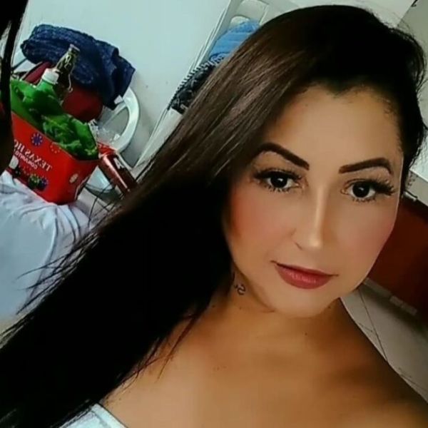 Sou bem tranquila, gosto de deixar o cliente à vontade para ser algo agradável para ambos, tomando todos os cuidados devidos. Será um momento único e inesquecível, venha me conhecer!Horário de atendimento: Das 06:00 às 22:00 horasCachês: R$ 80,00 – Rapidinha R$ 100,00 – Finalização R$ 150,00 – Rapidinha anal R$ 200,00 – 30 minutos, anal R$ 200,00 – 1 hora, finalização e massagem R$ 300,00 – 1 hora, anal.