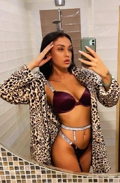 After one meeting with me, your head will be busy only thinking about the next dates.